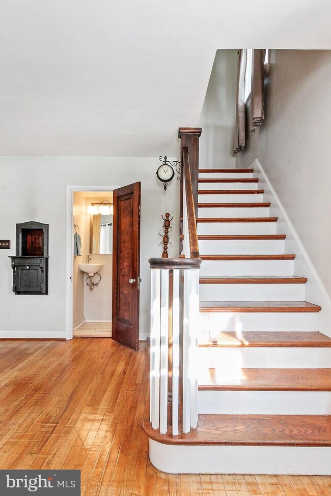 9 Leland Ave, Reading, PA 19609 - photo 5