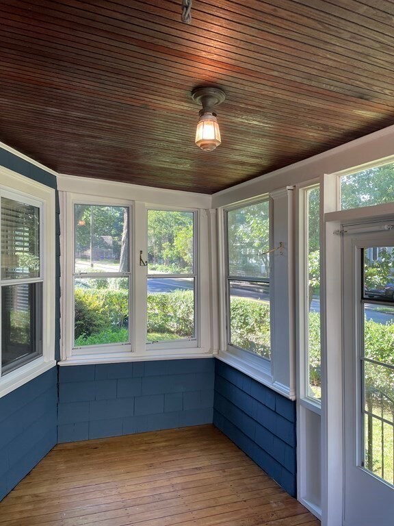 35 Eliot St unit SF, Chestnut Hill, MA 02467 - photo 5