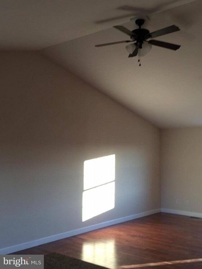 795 Rutherford Dr, Greencastle, PA 17225 - photo 7