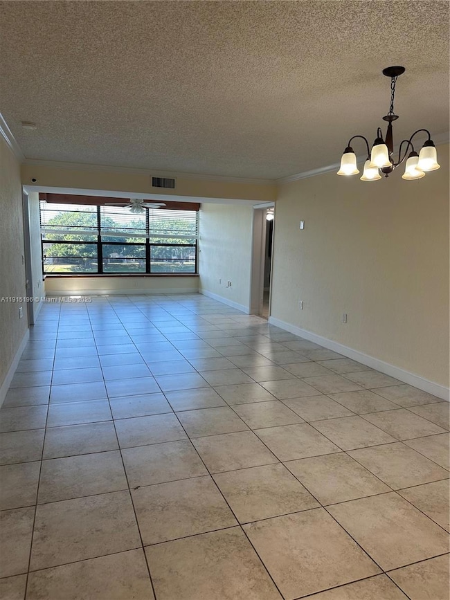 1526 Whitehall Dr unit 403, Davie, FL 33324 - photo 4