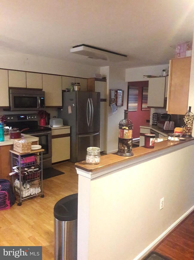 15 Steeplejack Ct, Owings Mills, MD 21117 - photo 4