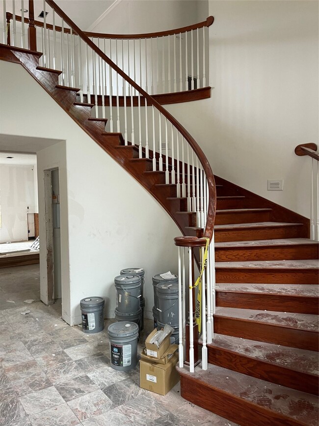 402 Tealmeadow Ct, Houston, TX 77024 - photo 4