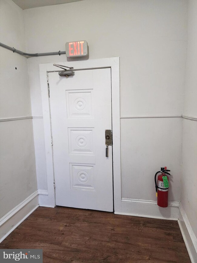 503 N Rodney St unit 1B, Wilmington, DE 19805 - photo 2