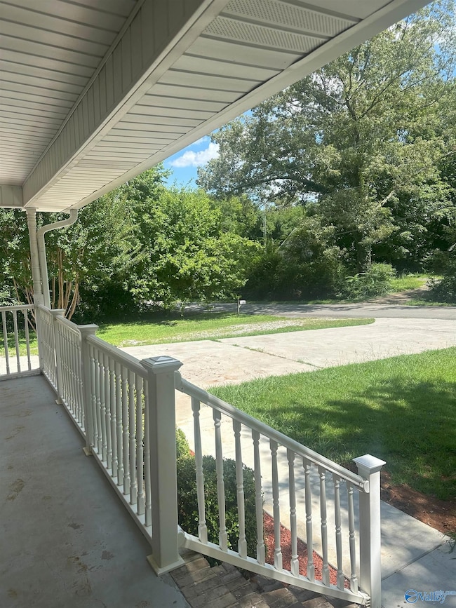 194 Bartee Rd, Laceys Spring, AL 35754 - photo 6