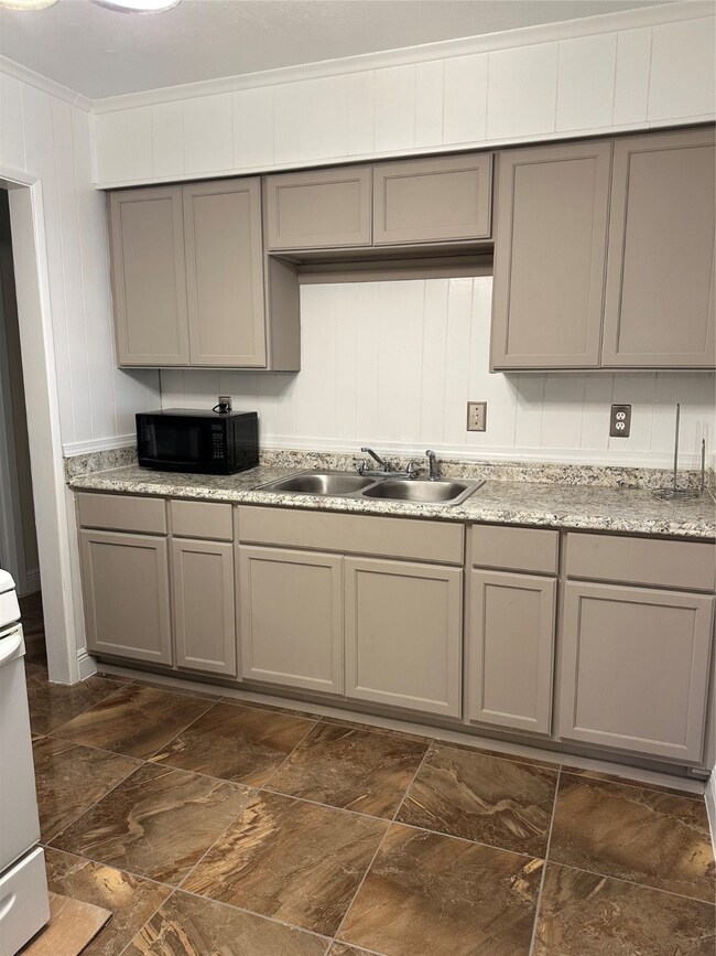 6106 Antha St, Houston, TX 77016 - photo 7