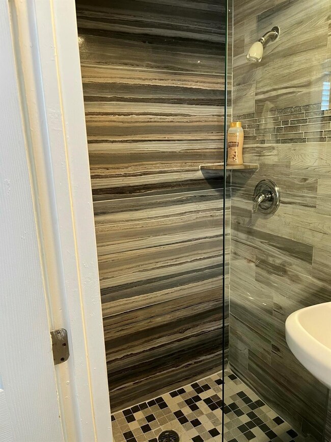 915 36th St, West Palm Beach, FL 33407 - photo 7