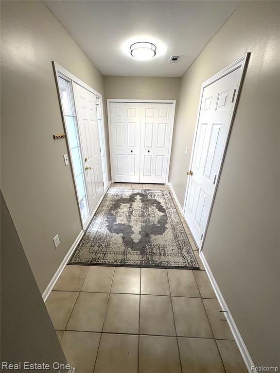 45679 Heather Ridge Dr unit 216, Macomb, MI 48044 - photo 3