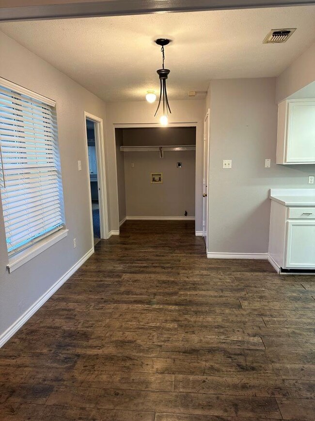 518 Northern Oak St, Nacogdoches, TX 75964 - photo 5