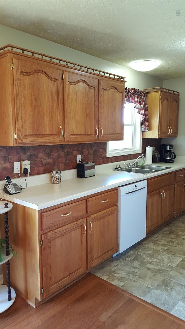 272 Collins Rd, Portland, TN 37148 - photo 6