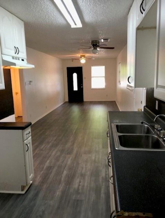 4510 Pecan Park Cir, Houston, TX 77018 - photo 5