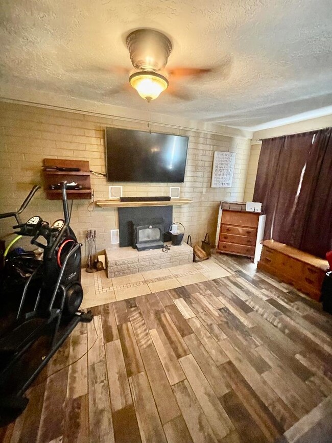 1905 Mountain View Ave, Alamogordo, NM 88310 - photo 7