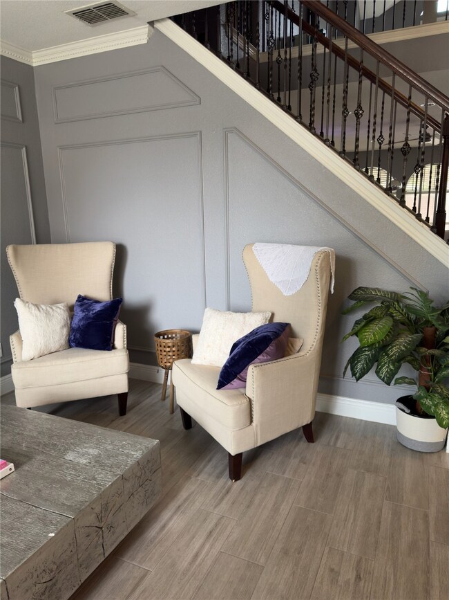 413 Ridge Meade Dr, Lewisville, TX 75067 - photo 4