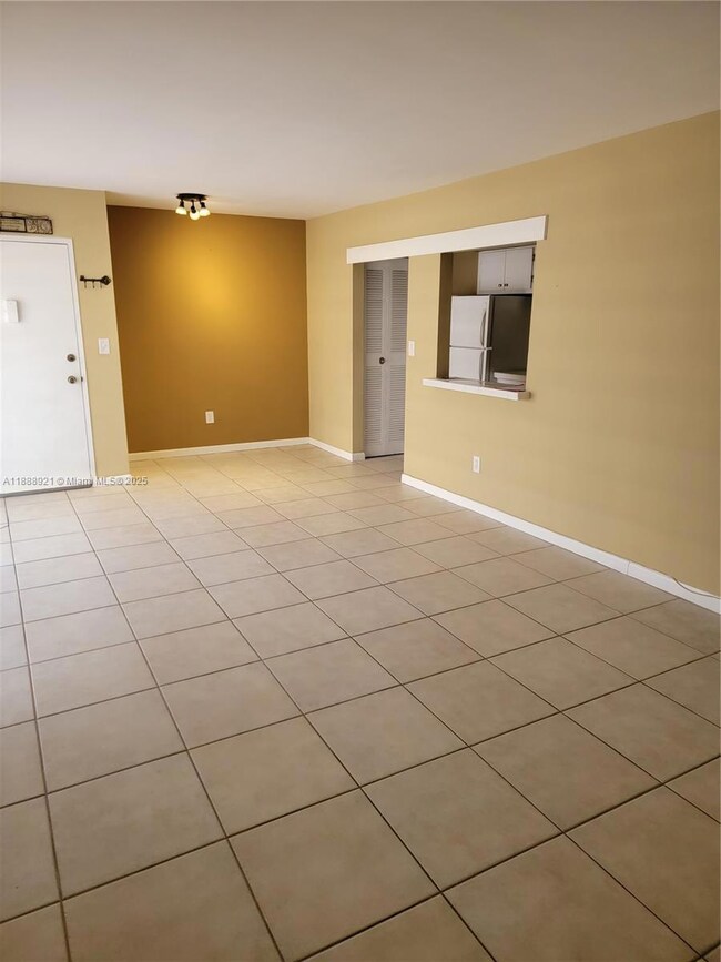 4440 NW 79th Ave unit 2G, Doral, FL 33166 - photo 6