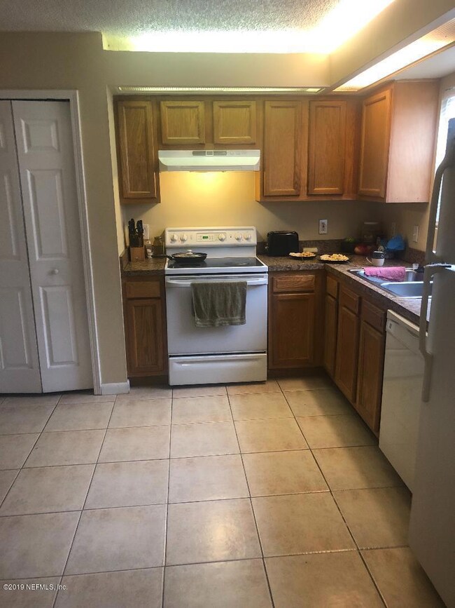 3652 Paleface Place, Jacksonville, FL 32210 - photo 3