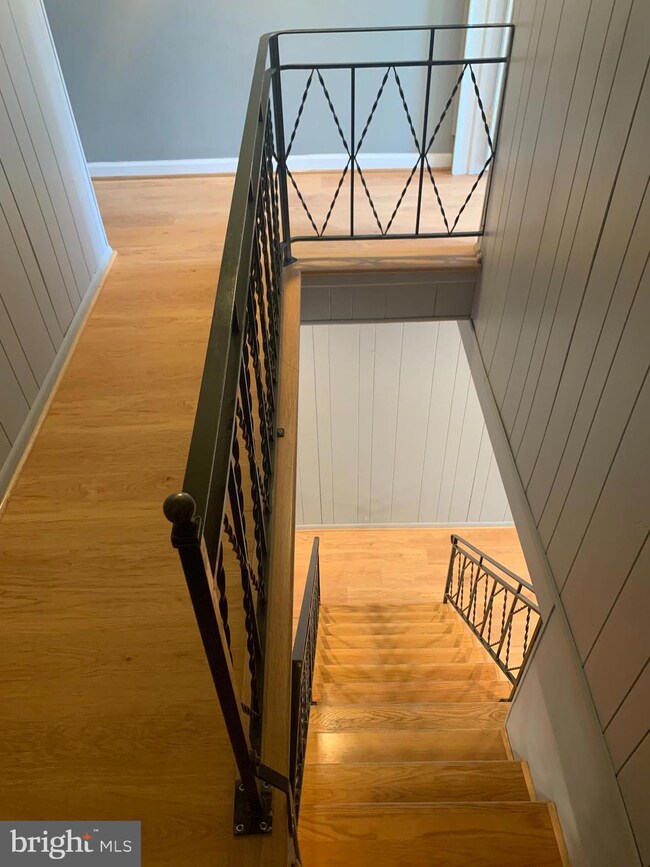 1312 Hull St, Baltimore, MD 21230 - photo 7