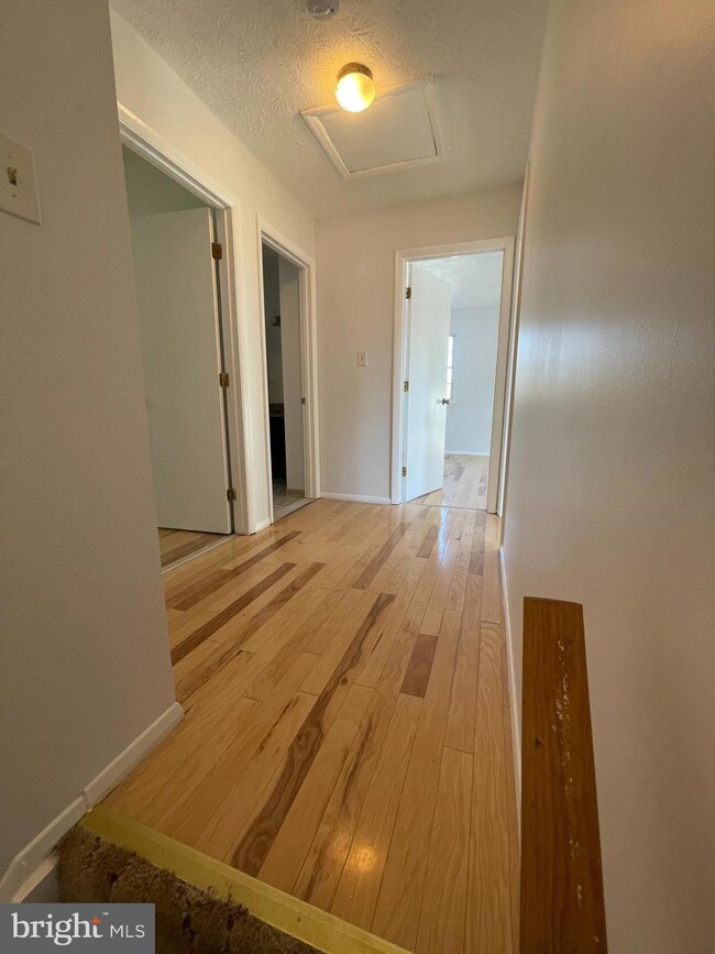 9120 Waltham Woods Rd, Parkville, MD 21234 - photo 6