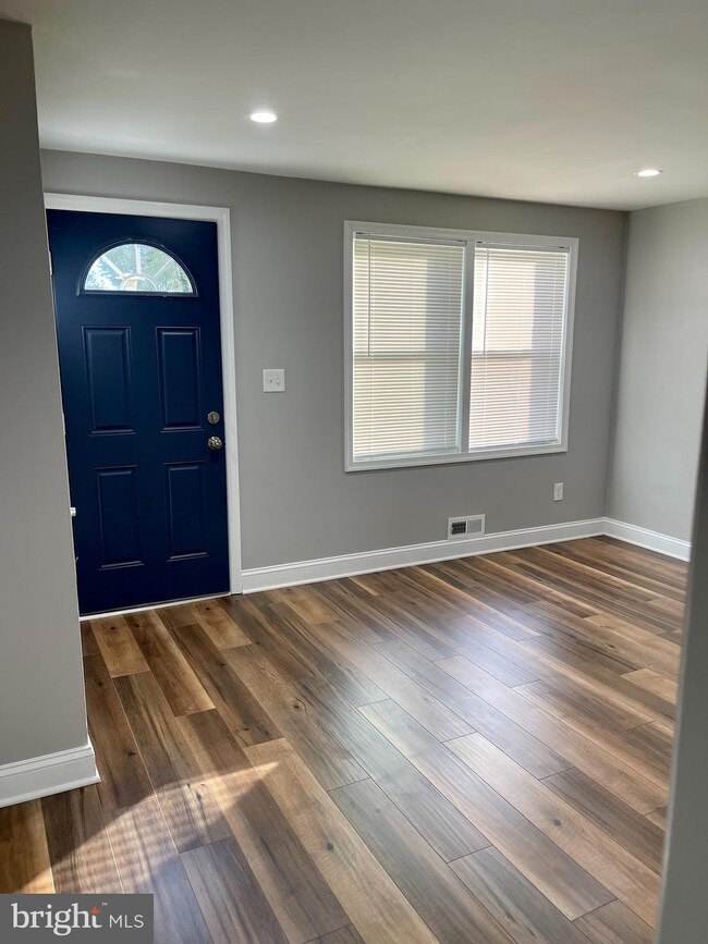 4428 Parkton St, Baltimore, MD 21229 - photo 2