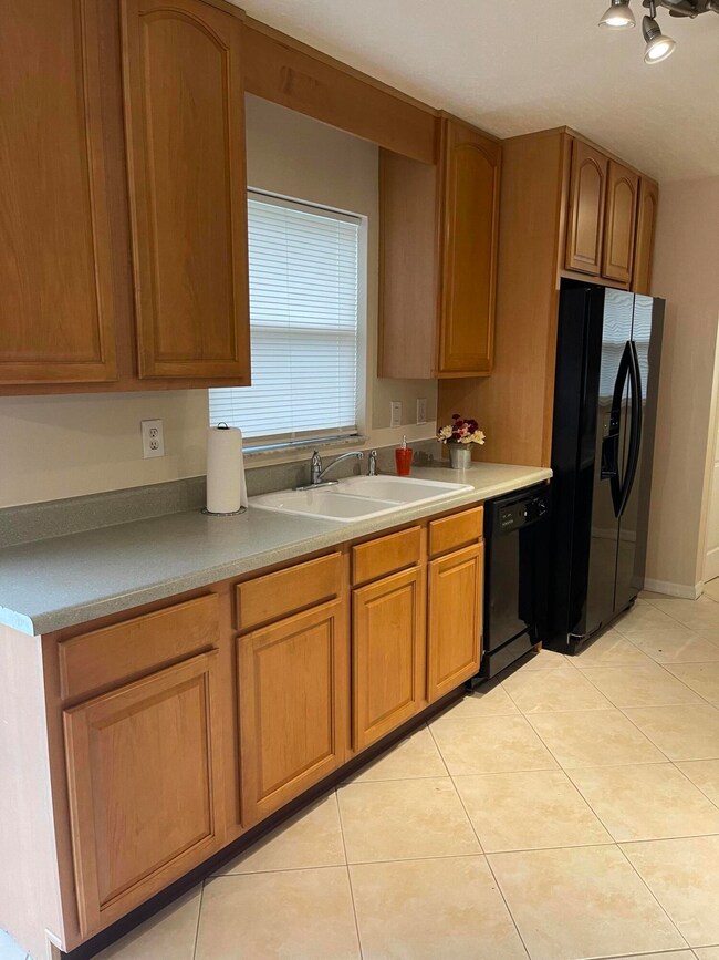 Kitchen 1