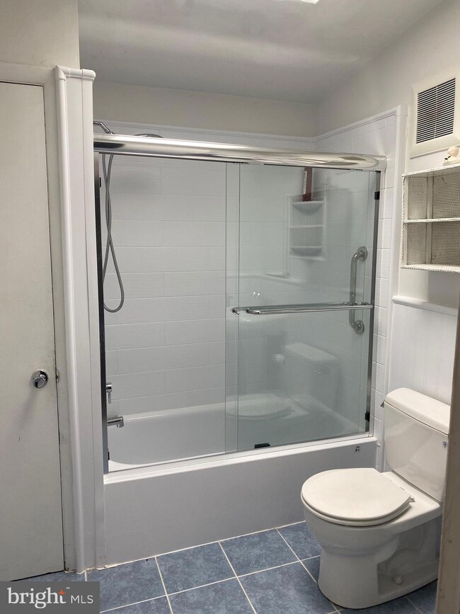 123 Raleigh St SE, Washington, DC 20032 - photo 6