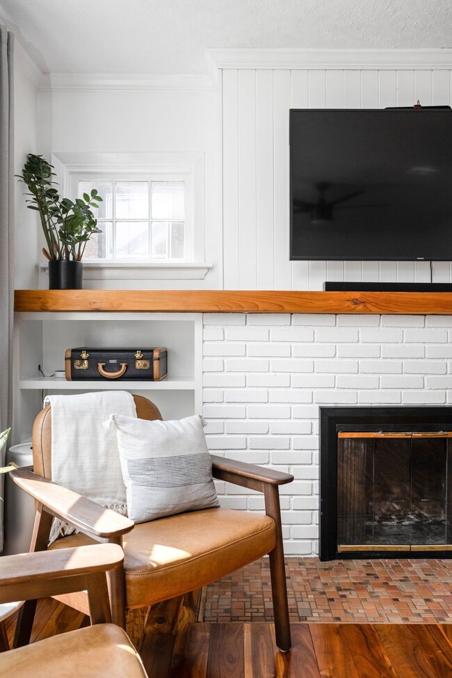 5258 Carrollton Ave, Indianapolis, IN 46220 - photo 4