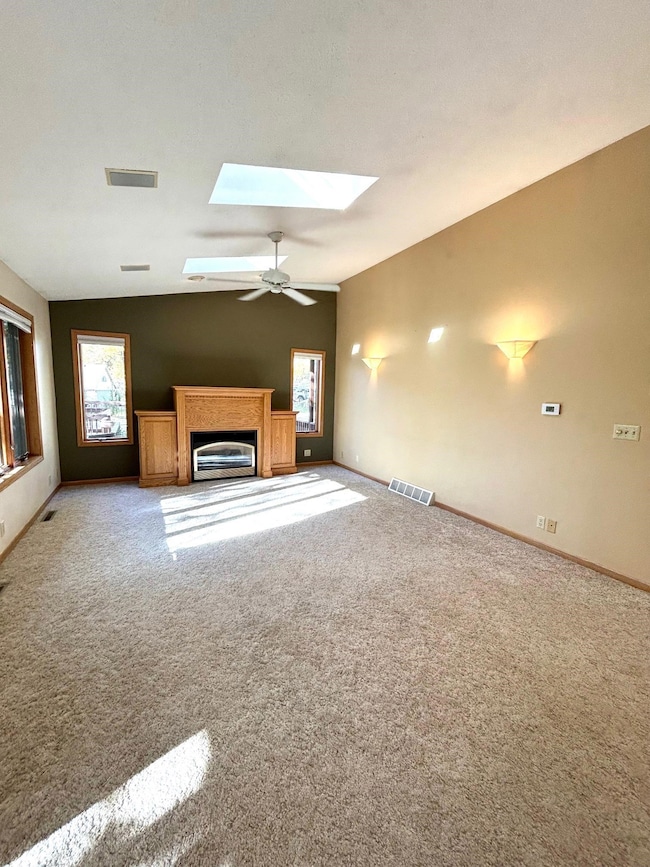 2362 Woodridge Rd, Decorah, IA 52101 - photo 5