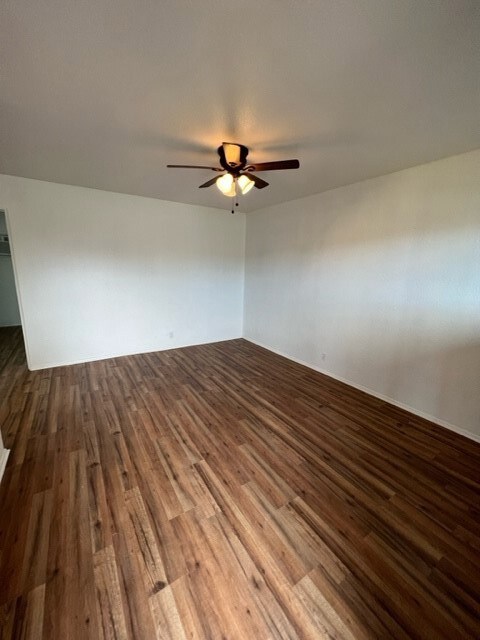 4706 Yellowstone Blvd unit 14, Houston, TX 77021 - photo 2