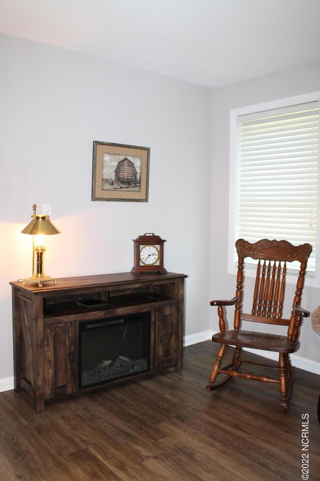 1136 S Mcneill St, Carthage, NC 28327 - photo 4