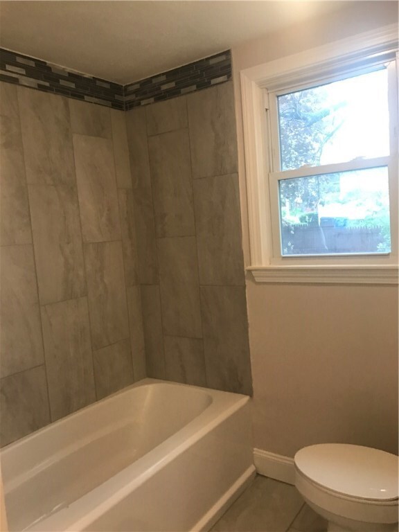 36 Marlborough St, Cranston, RI 02910 - photo 5