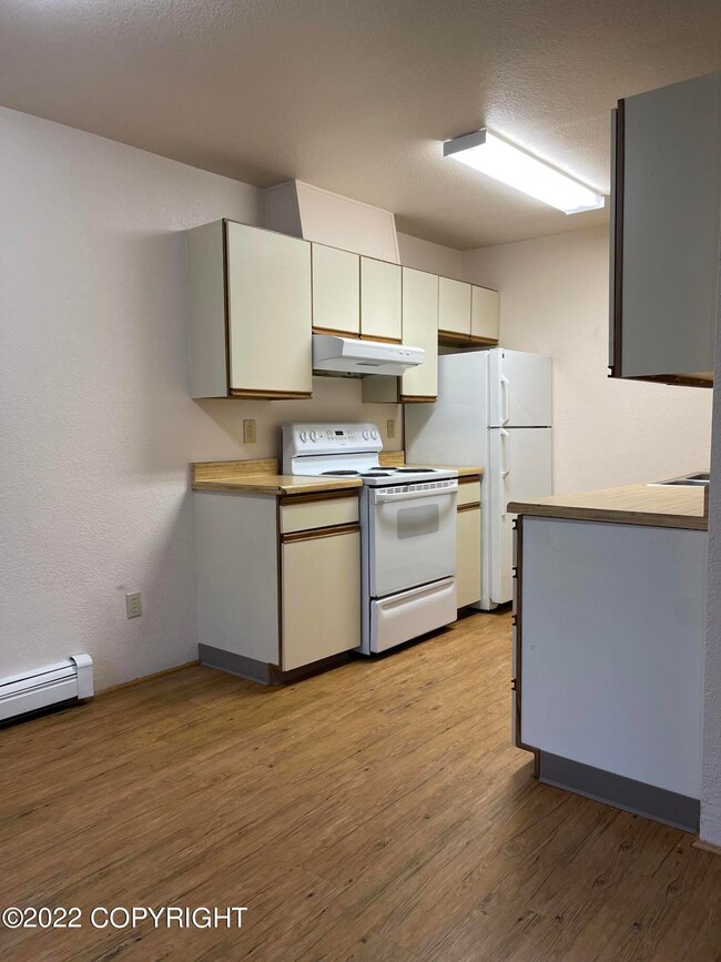 3580 W Dimond Blvd unit C2, Anchorage, AK 99502 - photo 2