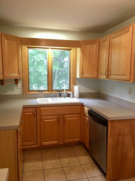 7 Longview Dr, Monson, MA 01057 - photo 6