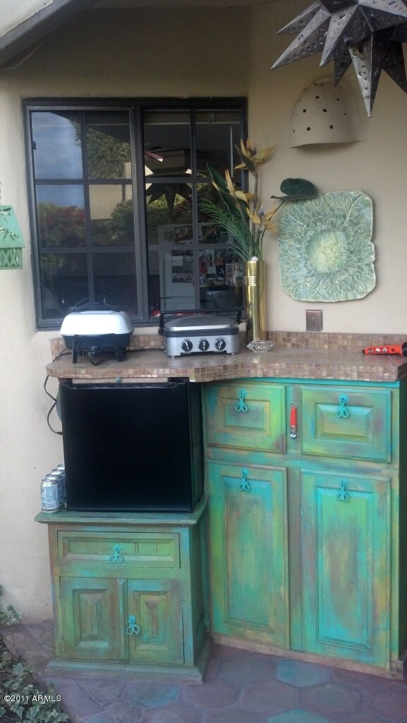 Patio Features