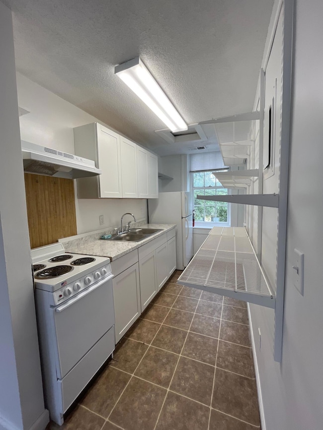 126 Alexander St unit E, Charleston, SC 29403 - photo 7