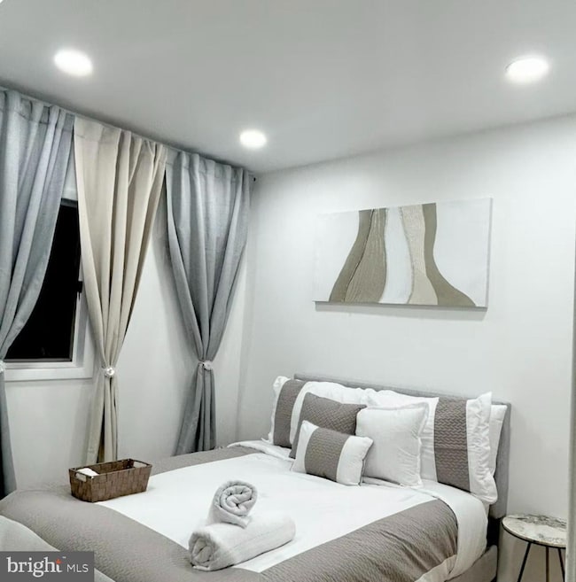 182 Mehrhof Rd unit 2, Little Ferry, NJ 07643 - photo 6