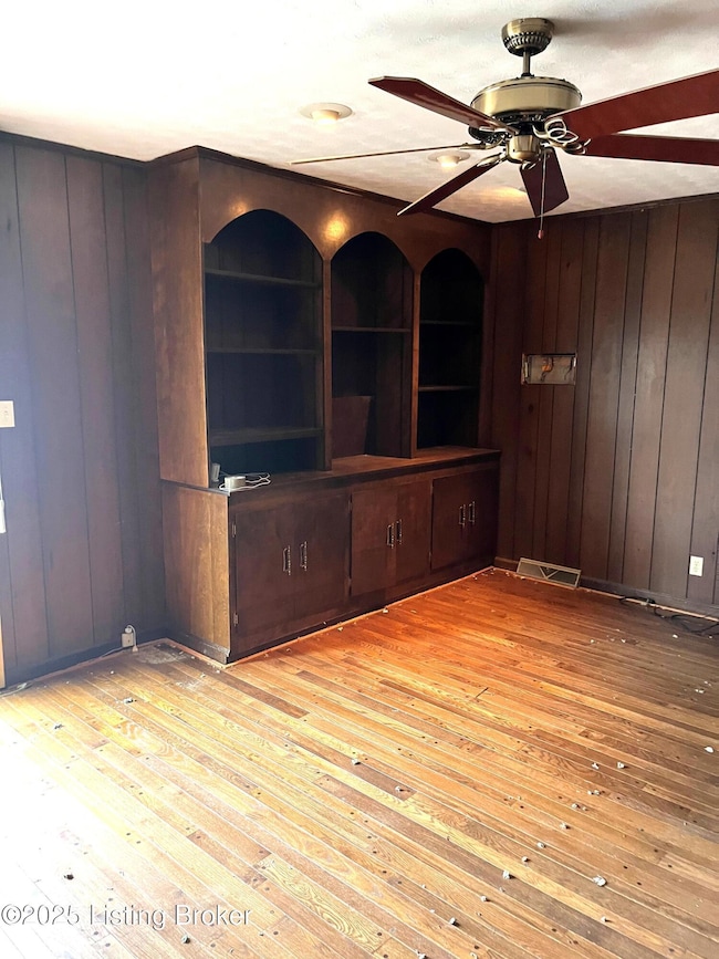 12 Carrol Ann Ave, Pleasureville, KY 40057 - photo 7