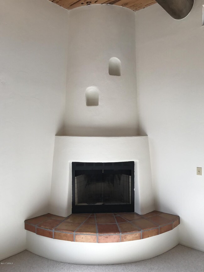 Beehive Fireplace