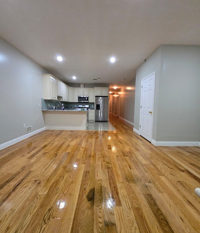 190 Arlington Ave unit 1, Jersey City, NJ 07305 - photo 2