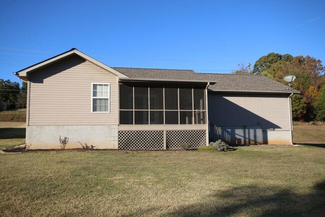 253 Oakland Rd Sweetwater Tn 37874 Mls 20237864 Homes 253 Oakland Rd Sweetwater Tn 37874 Mls 20237864 Homes