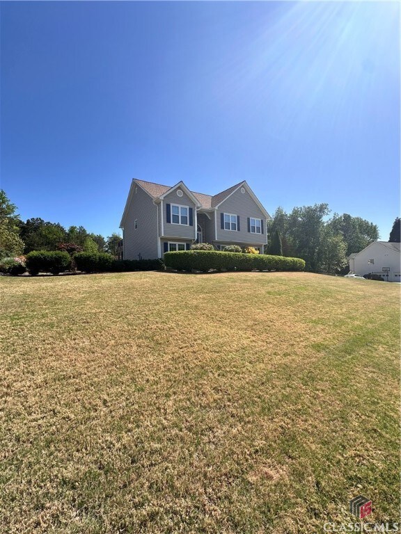 6241 Saturn Dr, Flowery Branch, GA 30542 - photo 2