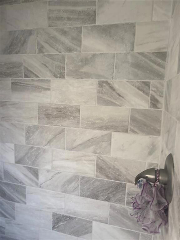 215 Lee St, Craig, MO 64437 - photo 5