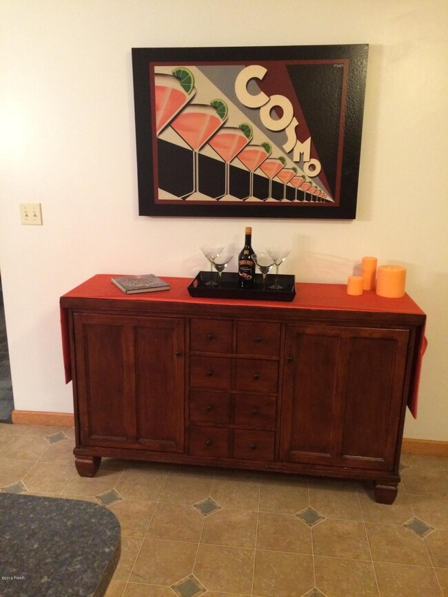 106 Aster Ct, Milford, PA 18337 - photo 4