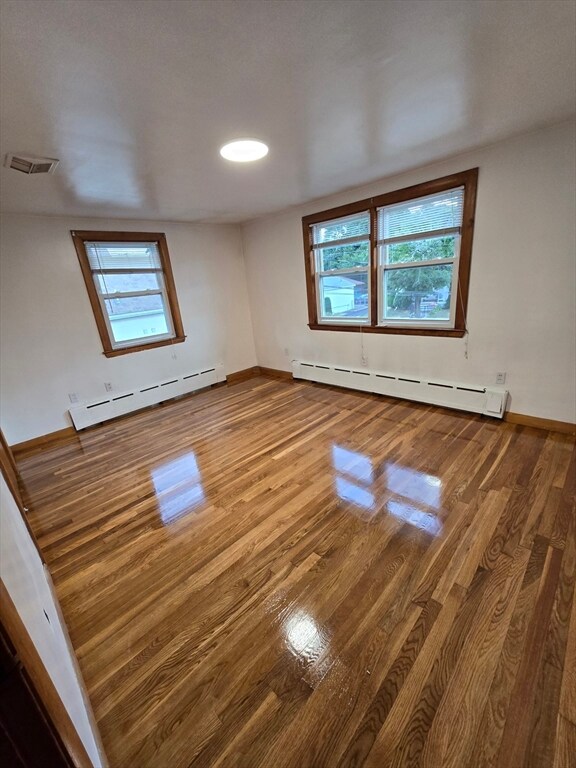 478 Central St unit 2, Saugus, MA 01906 - photo 4