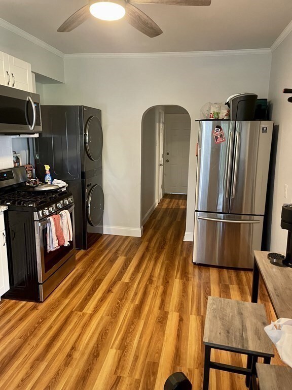 592 E 3rd St unit 1, Boston, MA 02127 - photo 5