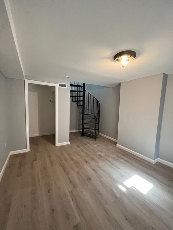 591 E 5th St unit 1, Boston, MA 02127 - photo 4