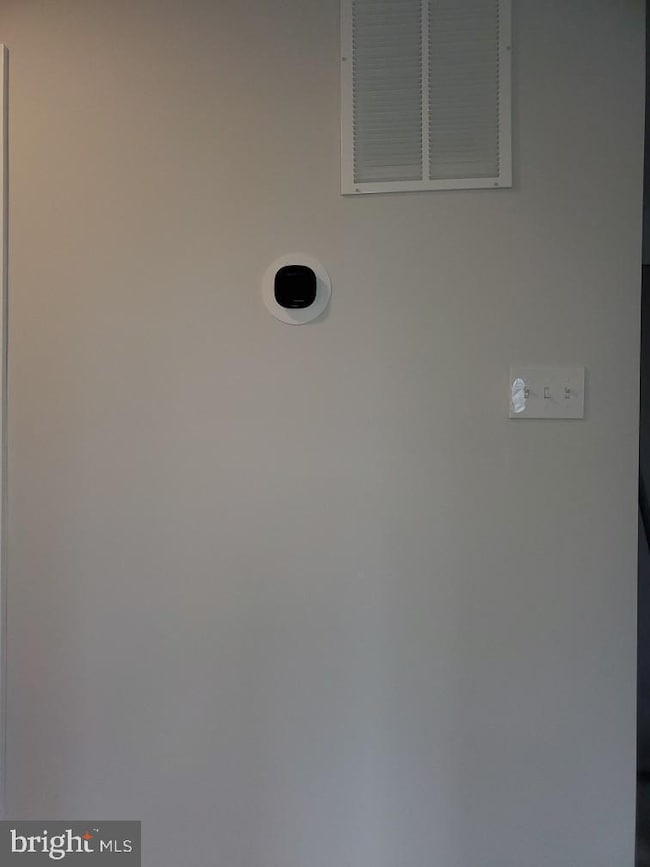 707 Larchmont Ave, Capitol Heights, MD 20743 - photo 3