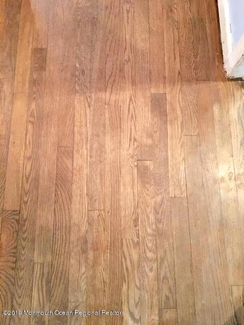 27 Sycamore Ave, North Middletown, NJ 07748 - photo 4