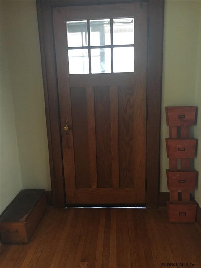 831 Jay St, Albany, NY 12203 - photo 3