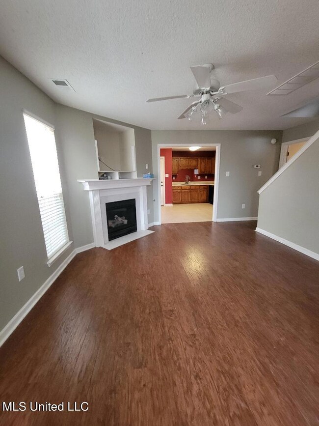 Living room with gas fireplace