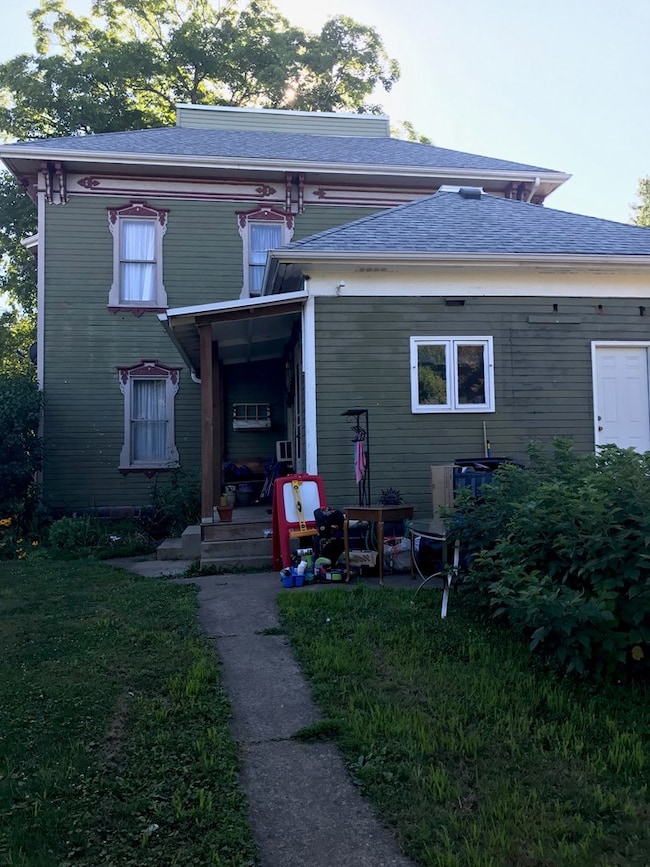 310 N Union St, Loudonville, OH 44842 - photo 2