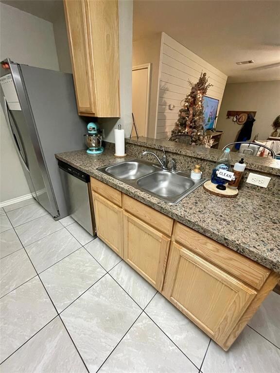 202 W Oak St, Decatur, TX 76234 - photo 7