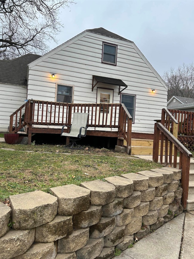 115 W 1st Ave S, Estherville, IA 51334 - photo 2